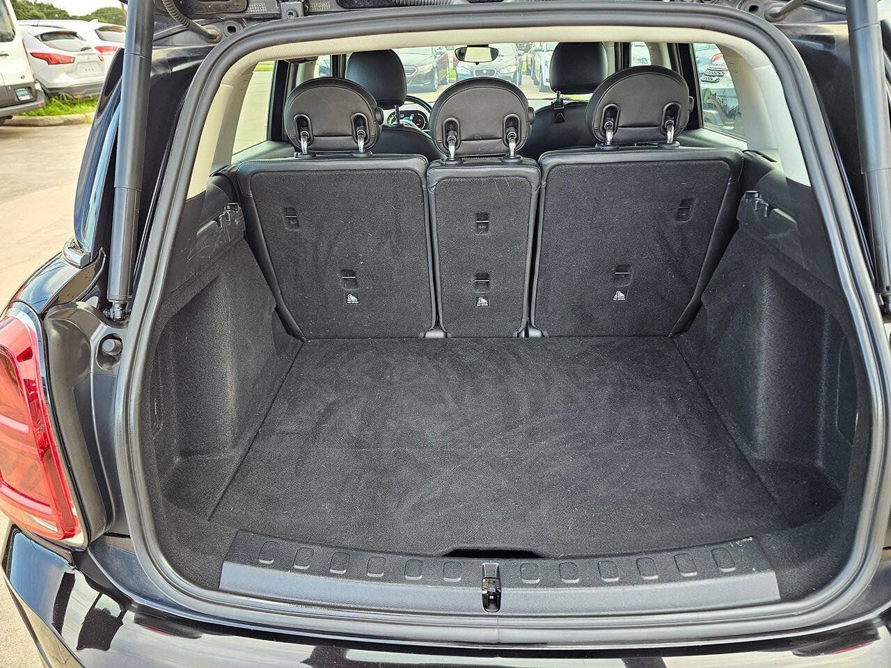 Used 2022 MINI Cooper Countryman FWD image 8