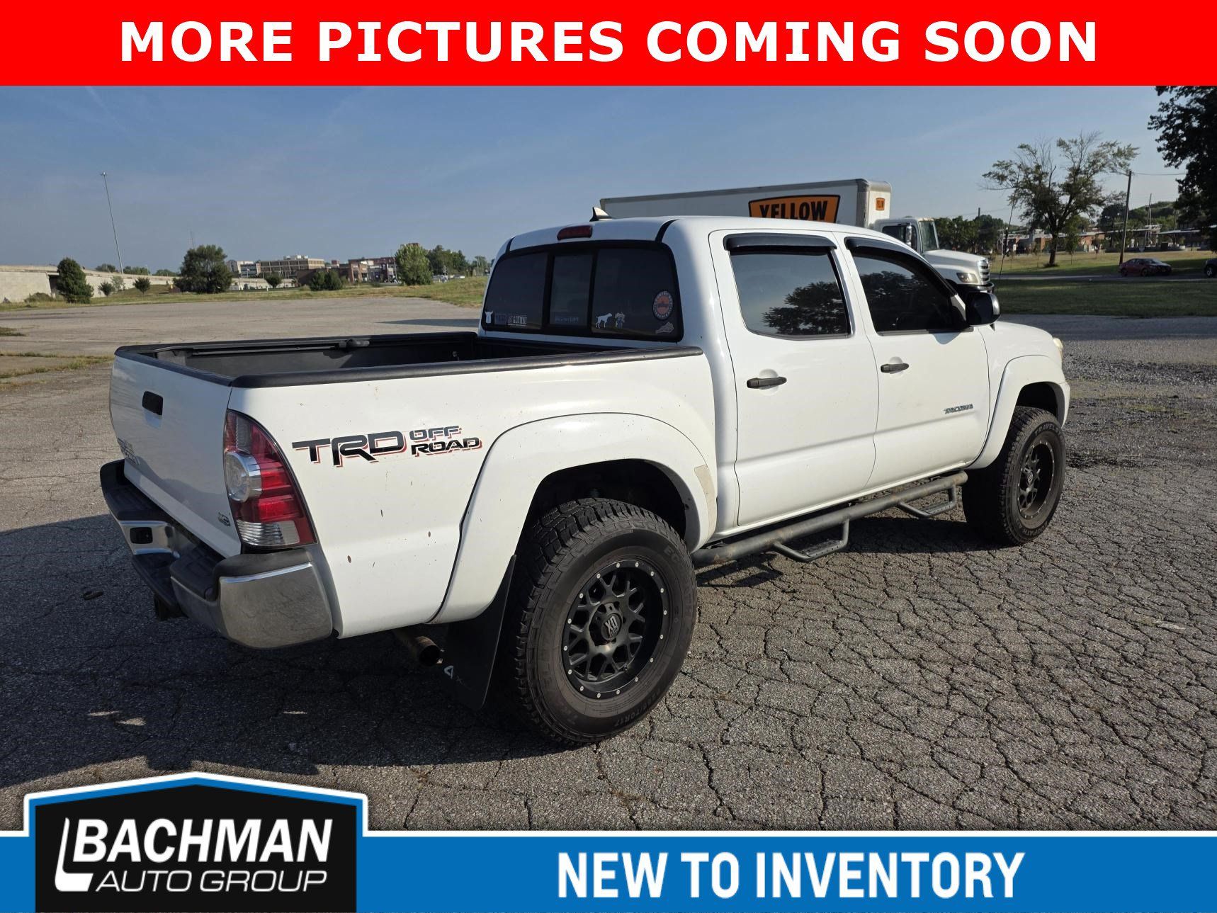 Used 2014 Toyota Tacoma 4x4 Double Cab w/ TRD Off-Road Package image 7