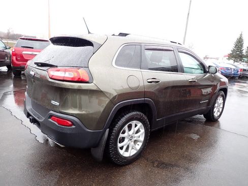 Used 2015 Jeep Cherokee Latitude w/ Comfort/Convenience Group image 6