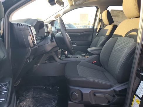 New 2025 Ford Ranger XLT w/ FX4 Off-Road Package image 9