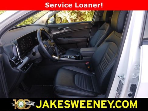 Used 2025 Kia Sportage SX AWD/4WD image 12