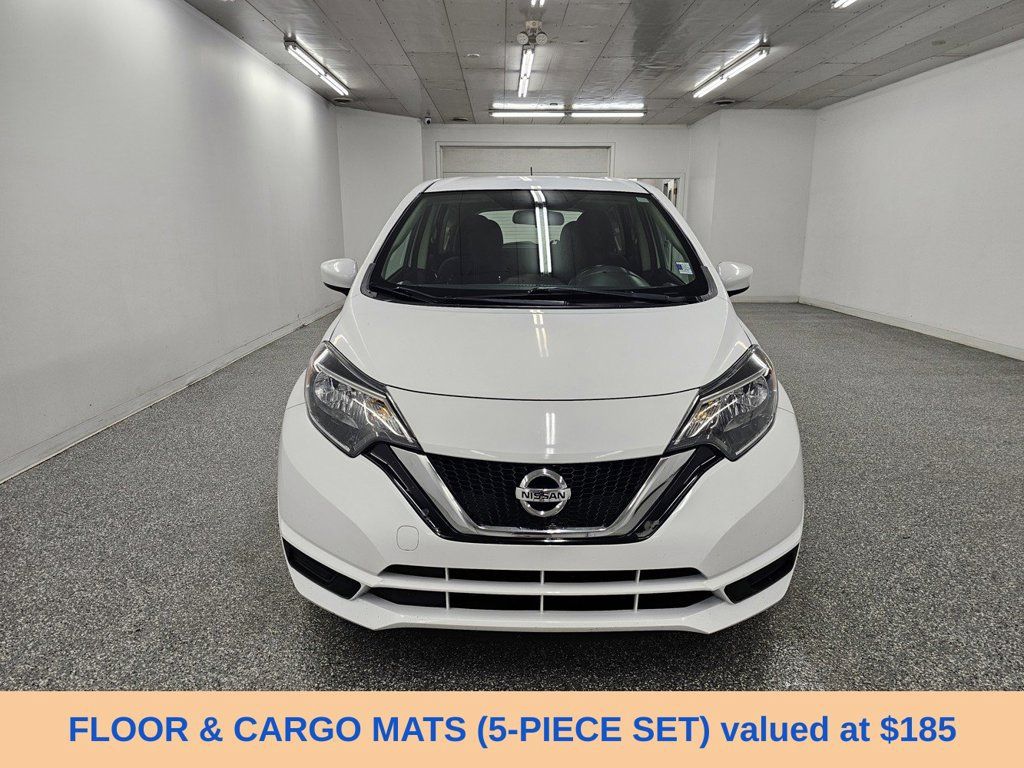 Used 2017 Nissan Versa Note SV FWD image 2
