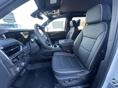 New 2026 GMC Yukon Elevation w/ Elevation Premium Package image 16