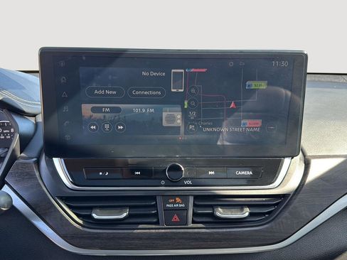 Used 2023 Nissan Altima 2.5 SL image 16