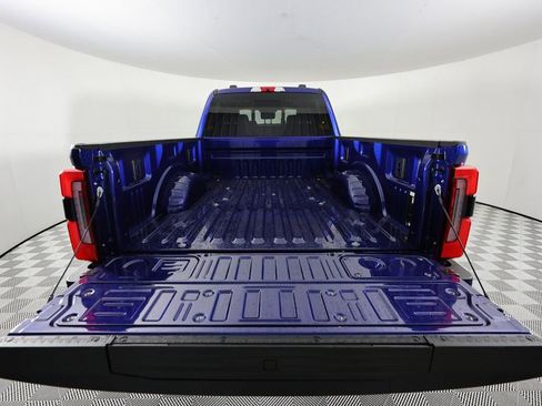 Used 2026 Ford F250 Platinum w/ Platinum Plus Package image 7