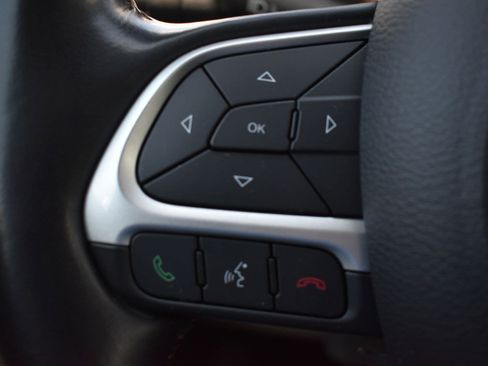 Used 2021 Jeep Compass Limited AWD/4WD image 21