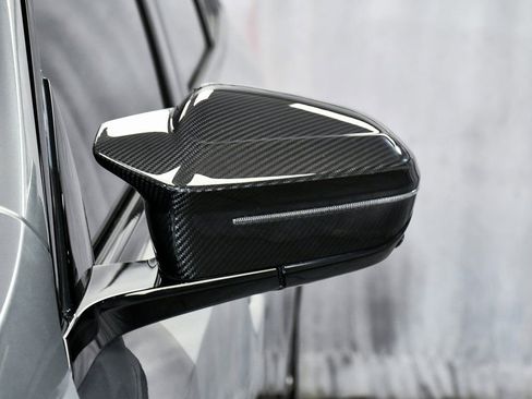 Used 2025 BMW i5 M60 w/ Executive Package image 92