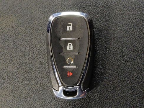 Used 2021 Chevrolet TrailBlazer RS w/ Convenience Package FWD image 32