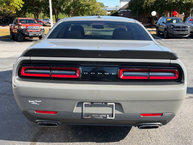 Used 2023 Dodge Challenger R/T RWD image 4