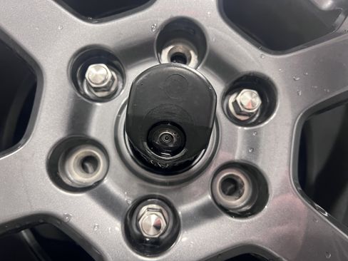 Used 2024 Ford Bronco Big Bend image 11