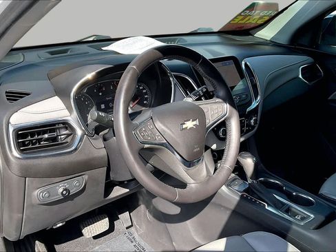 Used 2020 Chevrolet Equinox Premier FWD image 14