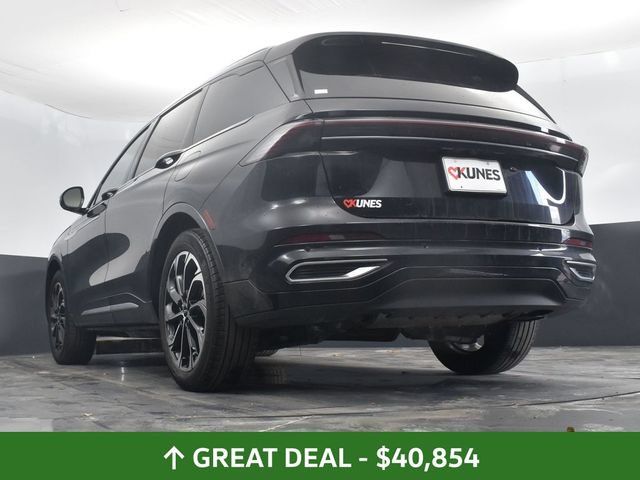 Used 2024 Lincoln Nautilus Reserve AWD/4WD image 45