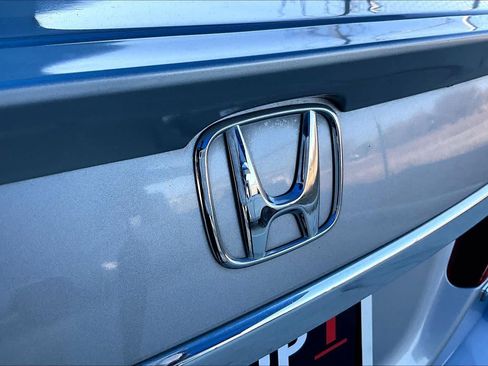 Used 2017 Honda Accord Hybrid Sedan image 31