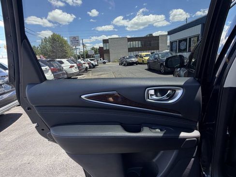 Used 2020 INFINITI QX60 Luxe w/ Sensory Package AWD/4WD image 29