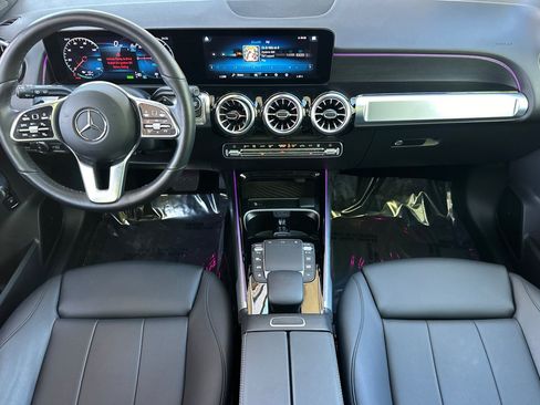 Certified 2023 Mercedes-Benz EQB 300 4MATIC image 16