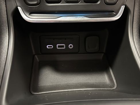 Used 2021 GMC Terrain SLT w/ Infotainment Package II FWD image 40