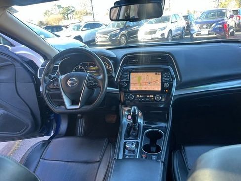 Used 2020 Nissan Maxima 3.5 SV w/ Floor Mat Group image 17