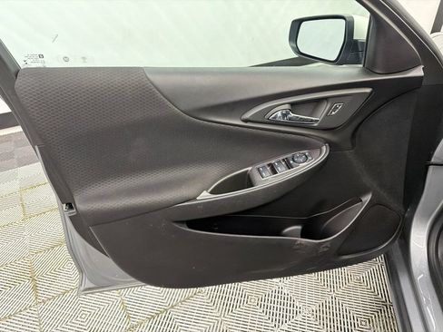 Used 2024 Chevrolet Malibu LT FWD image 11