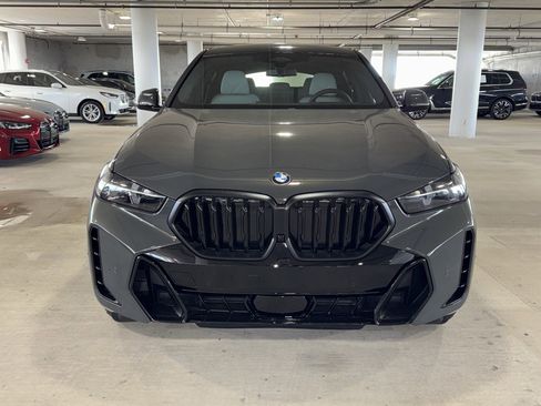 New 2026 BMW X6 xDrive40i w/ Climate Comfort Package image 2
