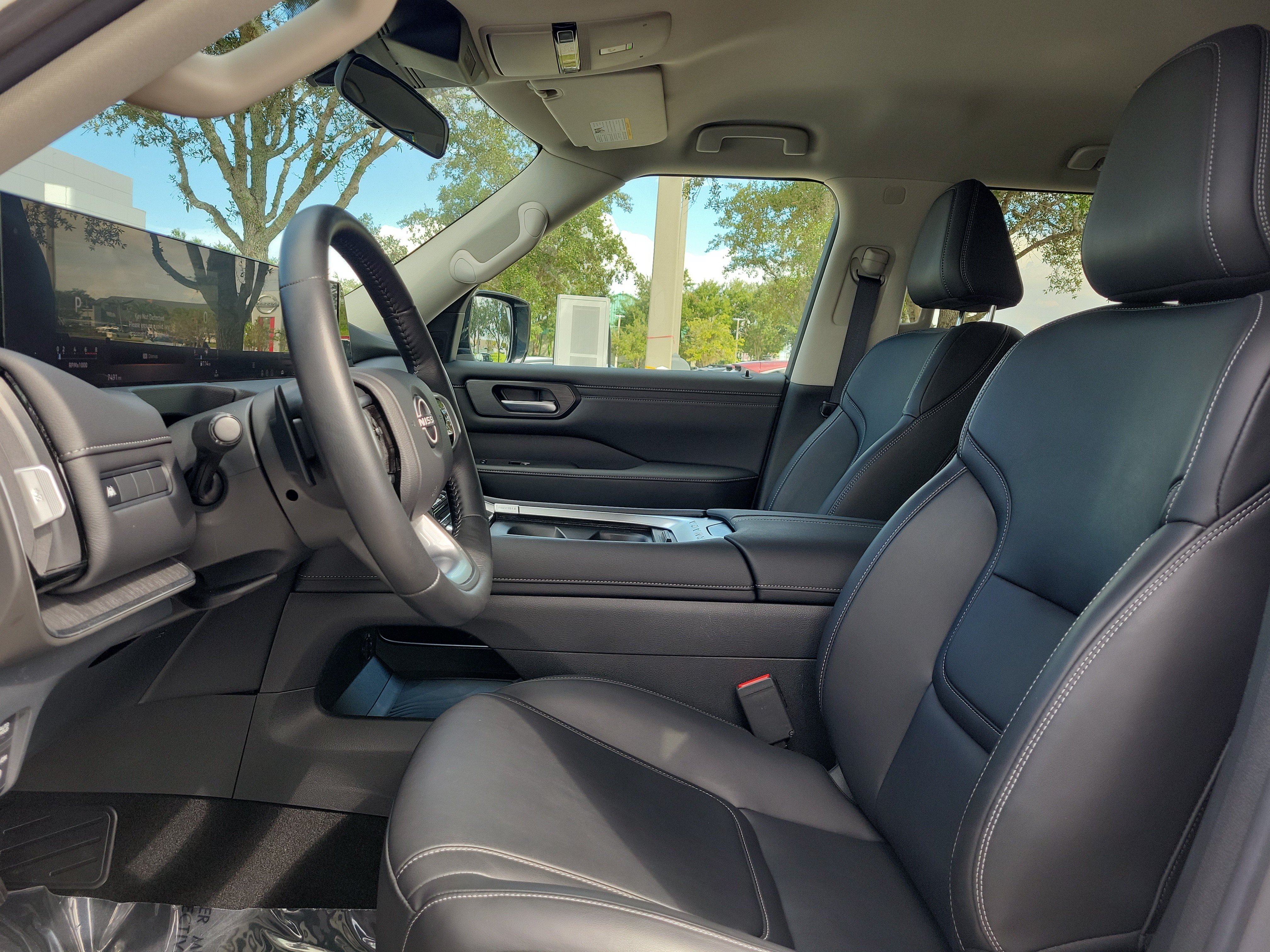 Certified 2026 Nissan Armada SV RWD image 15