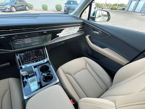 New 2026 Audi Q7 3.0T Premium Plus AWD/4WD image 9