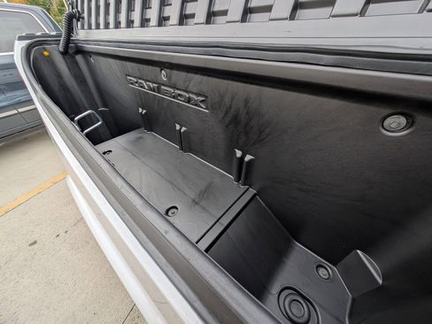 New 2026 RAM 1500 4x4 Crew Cab image 7