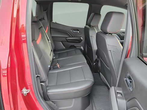 New 2026 Chevrolet Colorado Z71 w/ Technology Package image 10