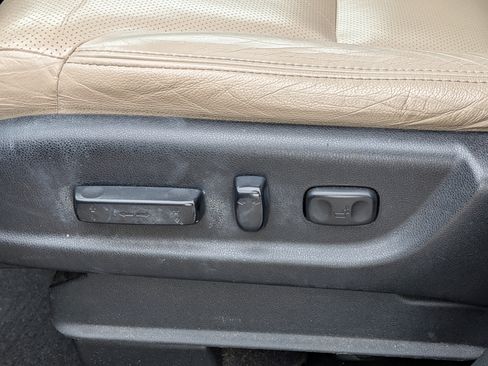 Used 2015 Honda CR-V Touring image 19
