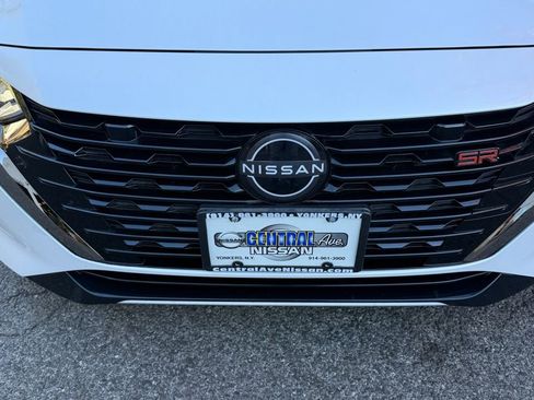 Used 2024 Nissan Sentra SR w/ Trunk Package image 32