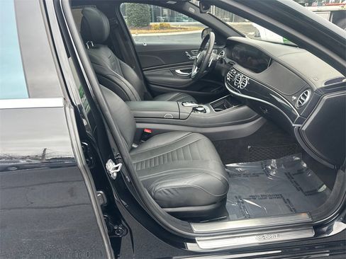 Used 2020 Mercedes-Benz S 560 Sedan image 14