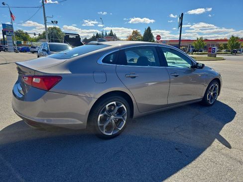 Used 2023 Chevrolet Malibu LT image 4
