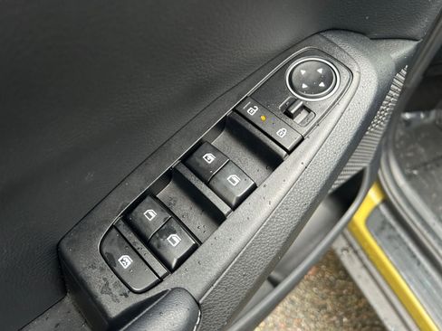 Used 2024 Kia Seltos S image 23