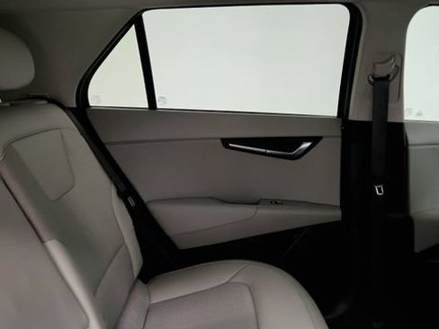 Used 2023 Kia Niro Wind FWD image 38