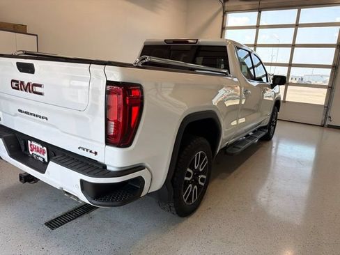 Used 2019 GMC Sierra 1500 AT4 w/ AT4 Premium Package AWD/4WD image 8