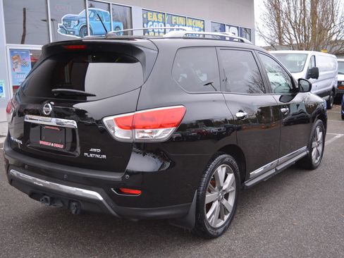 Used 2014 Nissan Pathfinder Platinum image 7