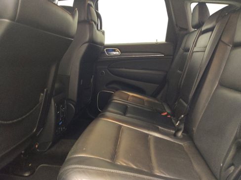 Used 2018 Jeep Grand Cherokee High Altitude AWD/4WD image 18