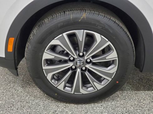 Used 2024 Buick Envision Preferred image 8