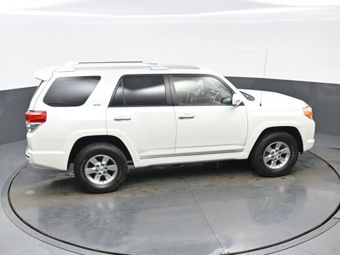 Used 2013 Toyota 4Runner SR5 image 41