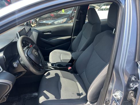 Used 2020 Toyota Corolla LE image 15