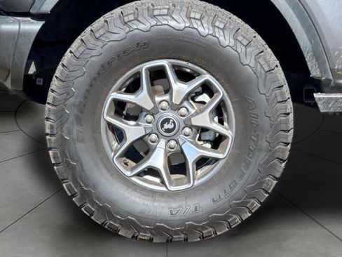 Used 2023 Ford Bronco Black Diamond image 31