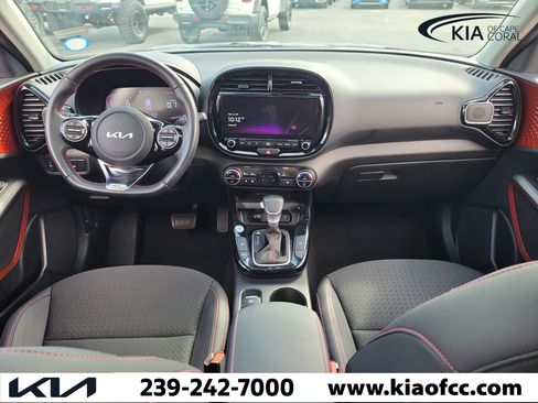 Certified 2024 Kia Soul GT-Line w/ GT-Line Technology Package FWD image 15