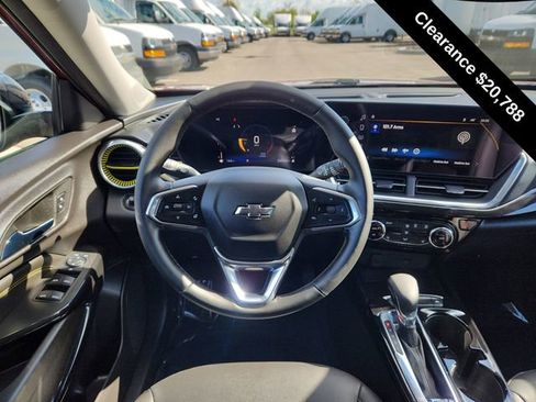 Used 2024 Chevrolet Trax ACTIV w/ Driver Confidence Package FWD image 20