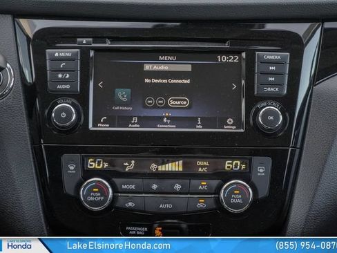 Used 2021 Nissan Rogue Sport SV AWD/4WD image 22