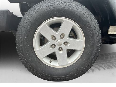 Used 2016 Jeep Wrangler Unlimited Sport image 18