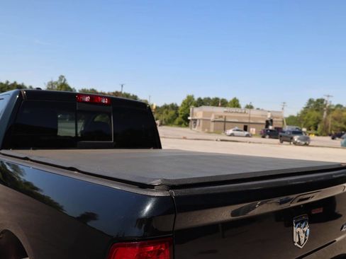 Used 2015 RAM 1500 Big Horn AWD/4WD image 31