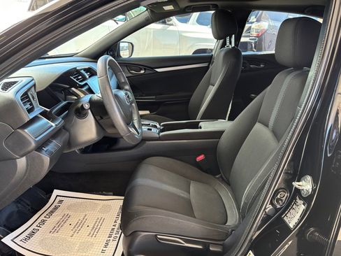 Used 2018 Honda Civic EX image 5