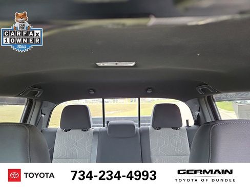 Used 2021 Toyota Tacoma TRD Off-Road w/ Technology Package AWD/4WD image 17