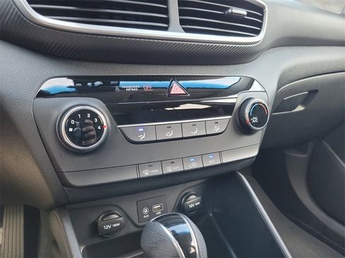 Certified 2021 Hyundai Tucson SE image 33