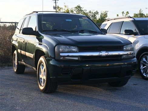 Used 2003 Chevrolet TrailBlazer LS w/ Preferred Equipment Group image 1