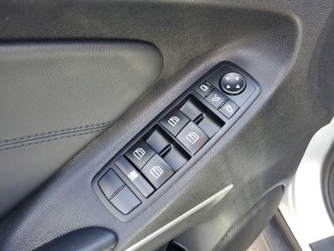 Used 2011 Mercedes-Benz ML 350 2WD image 13